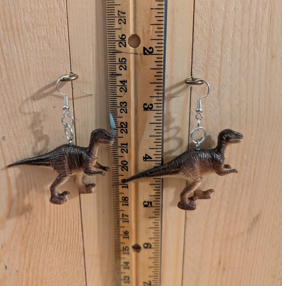 Dinosaur Earrings - Picture 1 of 4